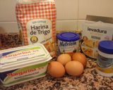 Foto del paso 1 de la receta: Bizcocho de leche condensada