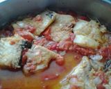 Foto del paso 3 de la receta: Bacalao con tomate súper fácil