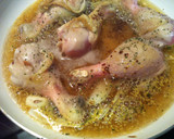 Foto del paso 4 de la receta: Pollo con mostaza y cerveza