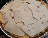 Foto del paso 4 de la receta: Quiche de pollo, setas y champiñones