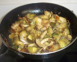Foto del paso 3 de la receta: Pollo asado, alcachofas y bolets