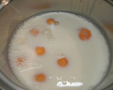 Foto del paso 1 de la receta: Flan de huevo casero superfácil y rápido