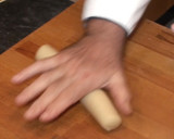 Foto del paso 4 de la receta: Huesos de Santo (Mazapán)