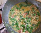 Foto del paso 2 de la receta: Frittata de fideos chinos con mozzarella