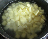 Foto del paso 2 de la receta: Ensalada de patata y cebolla caramelizada