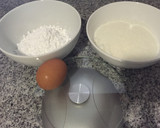 Foto del paso 1 de la receta: Coquitos o bolas de coco fáciles y rápidas 