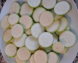 Foto del paso 1 de la receta: Calabacines gratinados