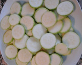 Foto del paso 1 de la receta: Calabacines gratinados