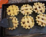 Foto del paso 5 de la receta: Mini pastafrolas de dulce de manzana