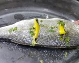 Foto del paso 1 de la receta: Lubina al horno con hierbas frescas 