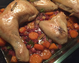 Foto del paso 5 de la receta: Pollo al horno con verduritas fácil 
