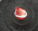 Foto del paso 5 de la receta: Montadito de tomate, mozzarella y bacon