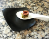 Foto del paso 1 de la receta: Delicia de queso , pesto y anchoita