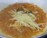 Foto del paso 4 de la receta: Congrio al horno en salsa de cava, manzana, hierbas y pimentón