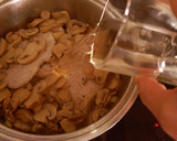 Foto del paso 5 de la receta: Escalopes con champiñón