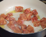 Foto del paso 1 de la receta: Pollo guisado con lentejas al ajo ahumado 