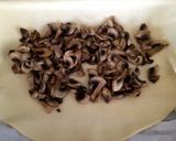 Foto del paso 5 de la receta: Tarta de espinacas y champignones