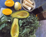 Foto del paso 1 de la receta: Ensalada de rúcula, espinaca, palmito, mango y aguacate (palta)
