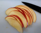 Foto del paso 3 de la receta: Flores de hojaldre y manzana a la canela y melocotón