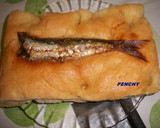 Foto del paso 3 de la receta: Torta de pan con sardinas de bota