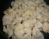 Foto del paso 1 de la receta: Tortilla de coliflor con ajos tiernos