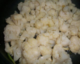 Foto del paso 1 de la receta: Tortilla de coliflor con ajos tiernos