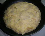Foto del paso 3 de la receta: Tortilla de coliflor con ajos tiernos