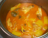 Foto del paso 3 de la receta: Guiso de patatas con costillejas y tallarines