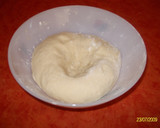 Foto del paso 2 de la receta: Masa base para empanadas, empanadillas, bollos...