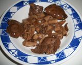 Foto del paso 3 de la receta: Arroz con setas y conejo de monte