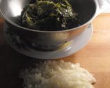 Foto del paso 1 de la receta: Tortilla de acelgas a la menta