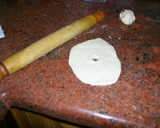 Foto del paso 2 de la receta: Coquetas fritas de masa de pan