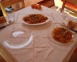 Foto del paso 5 de la receta: Pez espada con fideos