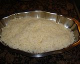 Foto del paso 3 de la receta: Ensalada de arroz, embutido de pavo, langostinos, piña y otros frutos