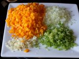 Pasta với sốt thịt bò và bí đỏ 