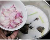 ต้มกะทิปลาสลิดกับใบมะขามอ่อน วิธีทำสูตร 4 รูป