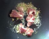 รูปขั้นตอนการทำที่ 3 ของ ข้าวหมูกระเทียม