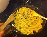 รูปขั้นตอนการทำที่ 10 ของ Sun-dried Tomato and Basil Pesto Pasta (สูตรเจ)