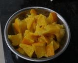 Hình bước làm 1 của món Flourless Orange Cake