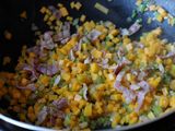 Pasta với sốt thịt bò và bí đỏ 