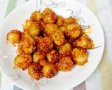 Hình bước làm 8 của món Trứng cút chiên sốt cay ngọt