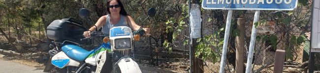 L'image d'en-tête de Ζωγραφουλα Συραγακη