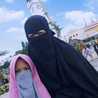 Rezty Cendana Putri Rezty Cendana Putri
