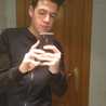 César González