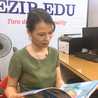 Oanh Bui Oanh Bui