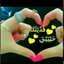 مجنونه وكذا