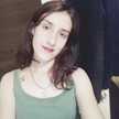 Nicole Saravia